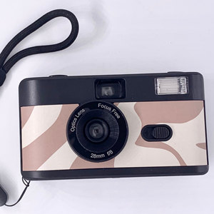Vintage Color Black Mini 35mm Film Instant Camera With Flash